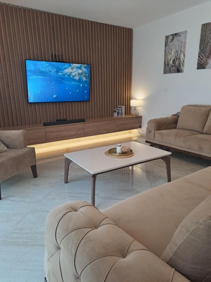 Lux Apartment Jovanovic Tivat Eksteriør bilde